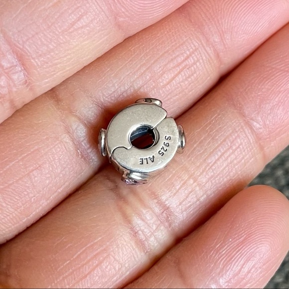 Retired Pandora Hearts Pink CZ Bling Sparkling Charm Safety Clip Stopper Spacer - Picture 6 of 6